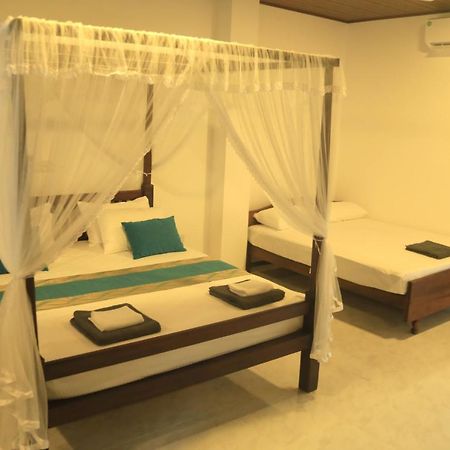 Sri Villa Rest Hikkaduwa Exterior foto